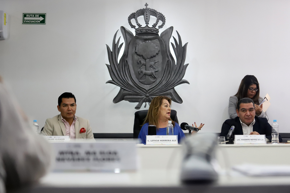 Cabildo de Gómez Palacio rechaza cuenta pública del 2022 | Mauricio Román