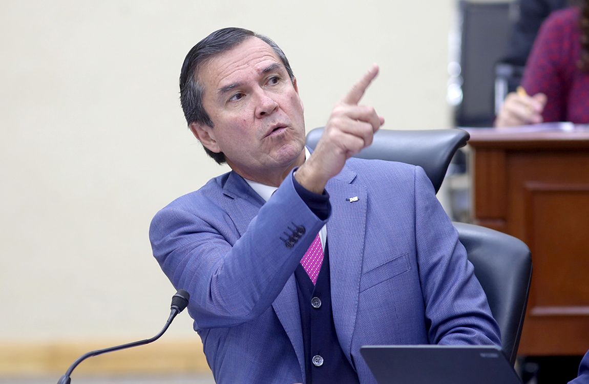 Edmundo Jacobo, Secretario Ejecutivo de INE. │ Araceli López