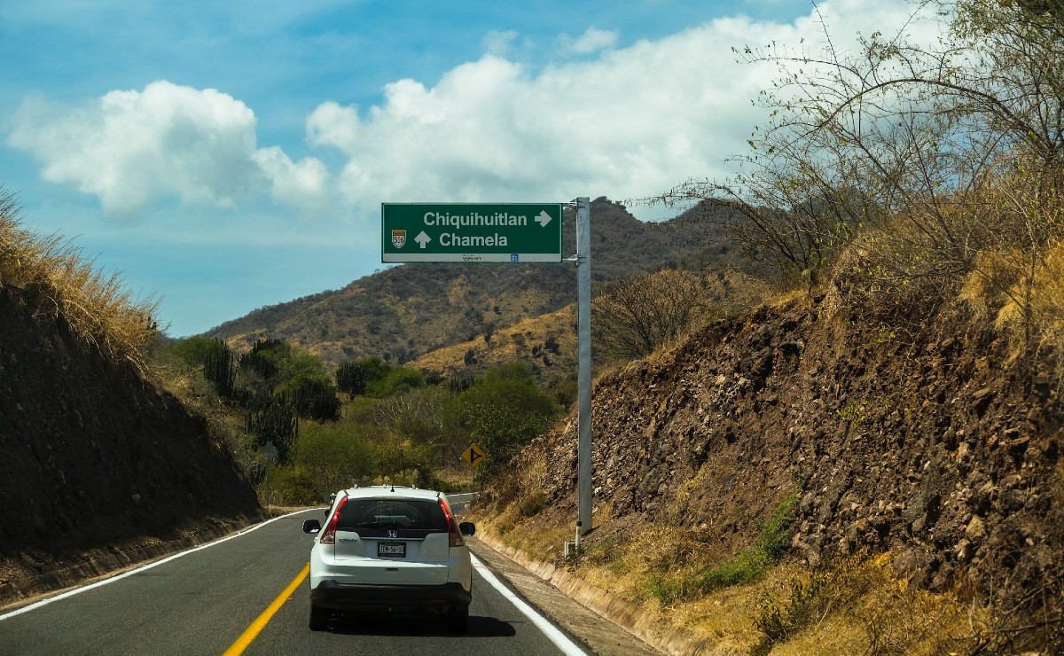 Lista la carretera Autlán-Villa Purificación-Chamela en Jalisco (Cortesía)