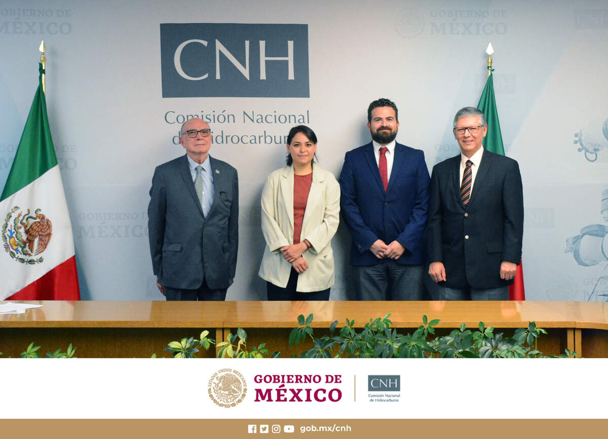 En la reunión también participó el comisionado presidente de la CNH, Agustín Díaz Lastra. | CNH en Twitter