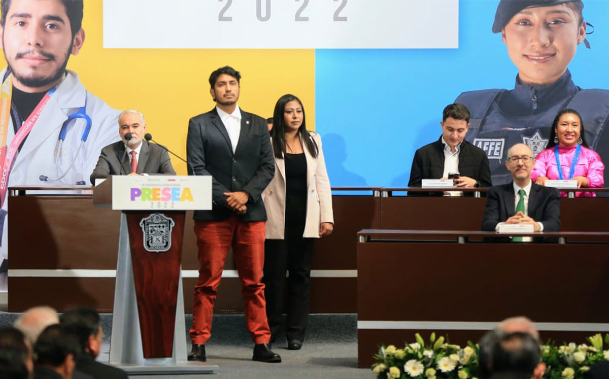 Tenoch Huerta invitó a la clase política a “no tener miedo del pueblo” | Iván Carmona