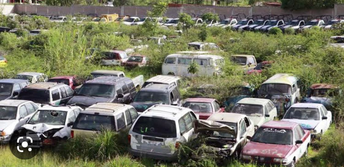 Unos 400 vehículos, entre automóviles, camionetas y motocicletas fueron sacados del encierro municipal (Especial)