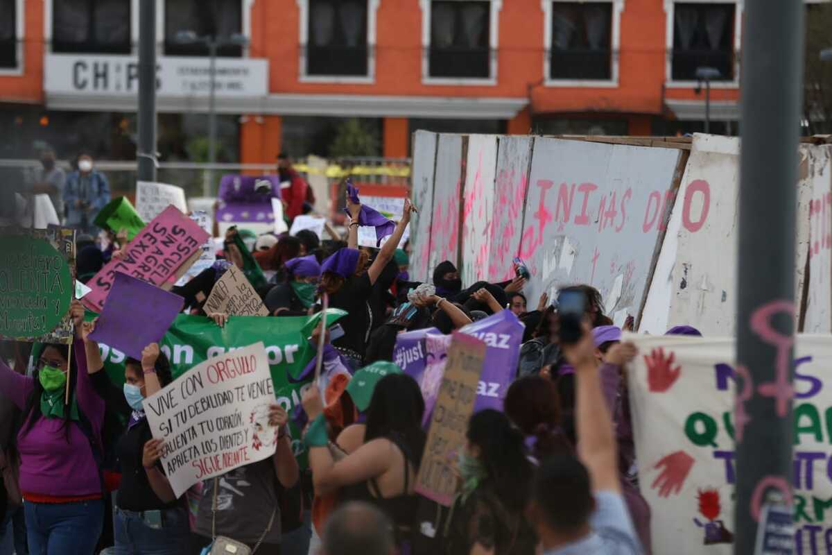 Marcha 8M en Pachuca. (Jorge Sánchez)