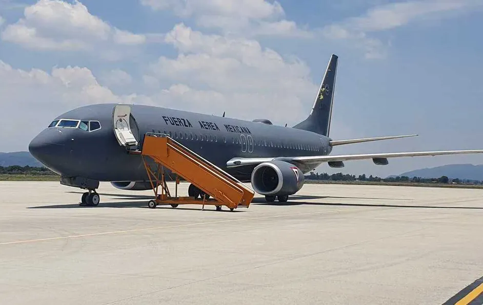 Regresan elementos de la Fuerza Área Mexicana que brindaron ayuda para sofocar incendios en Chile