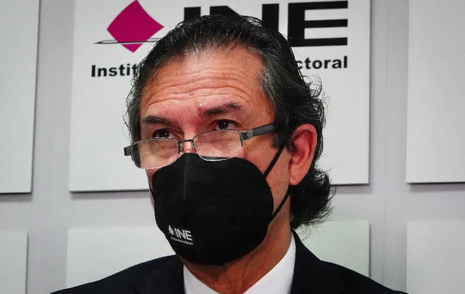 Magistrada propone inaplicar destitución de secretario ejecutivo del INE