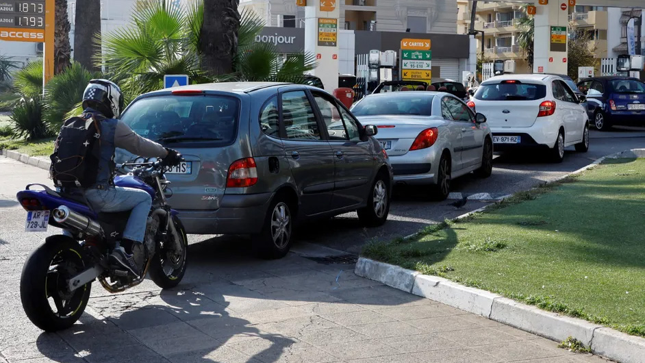 ¡Toma nota! Estos son los lugares donde se vende la gasolina más barata en México, según Profeco