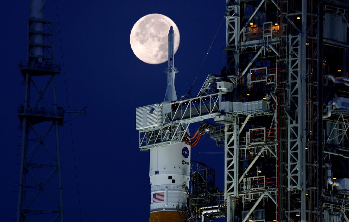 Cohete espacial de la misión Artemis 1 (reuters)