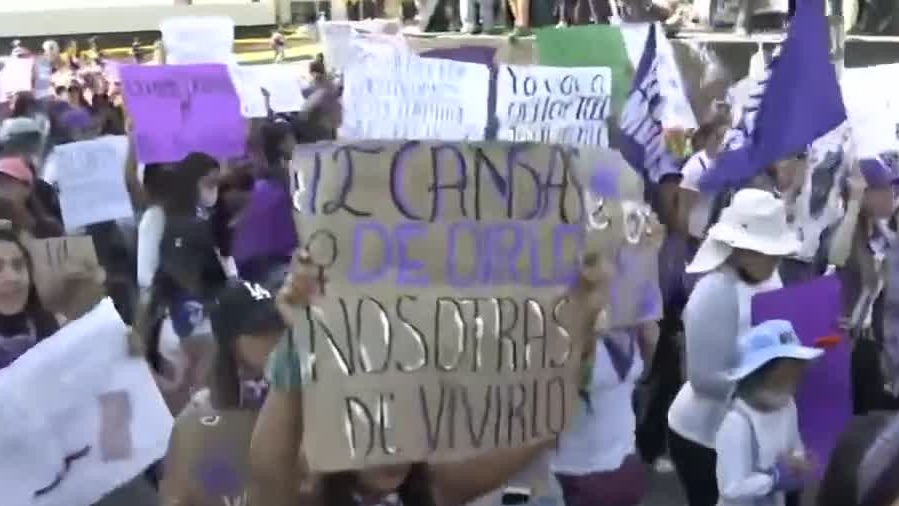 Es un saldo blanco y una gran participación de mujeres en la marcha: Martí Batres
