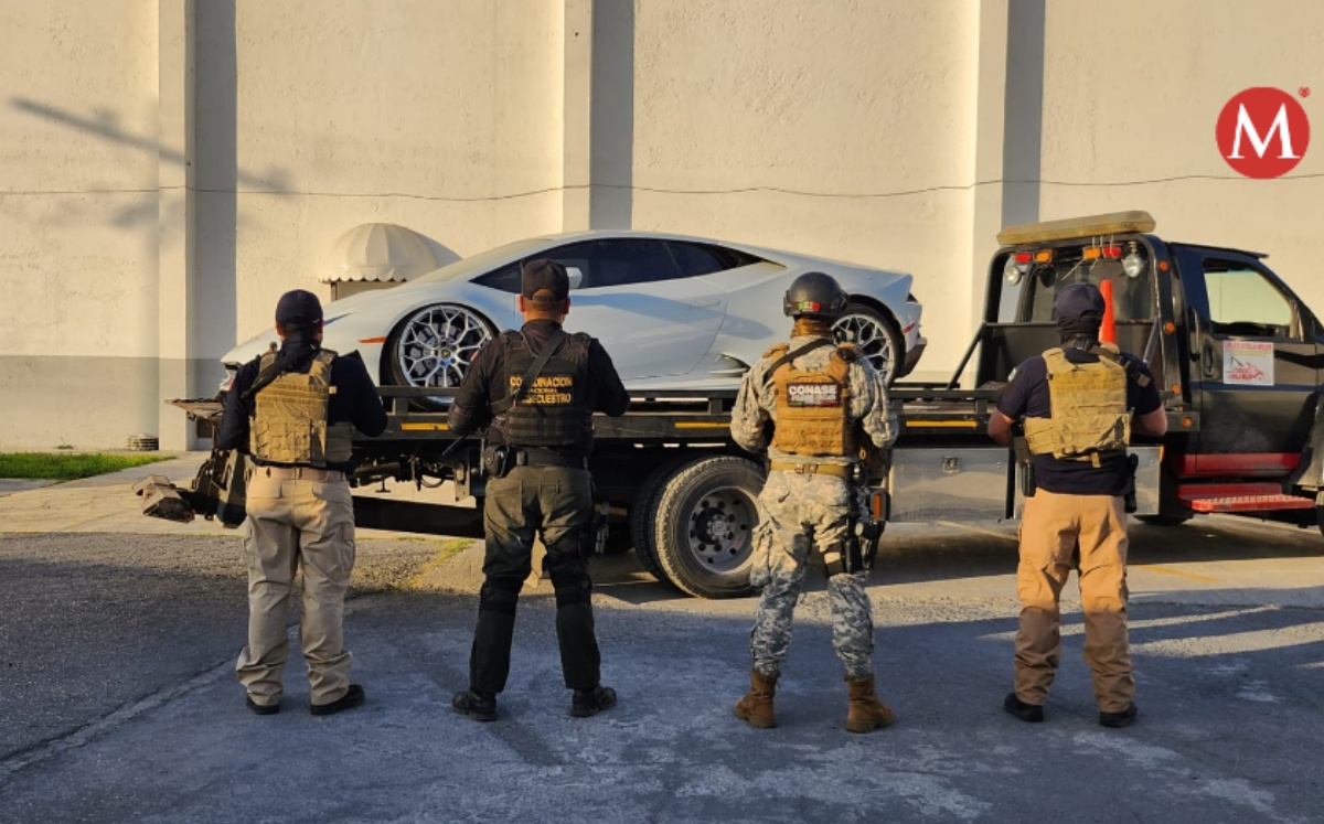 Aseguran en Matamoros un lamborghini robado en Estados Unidos.