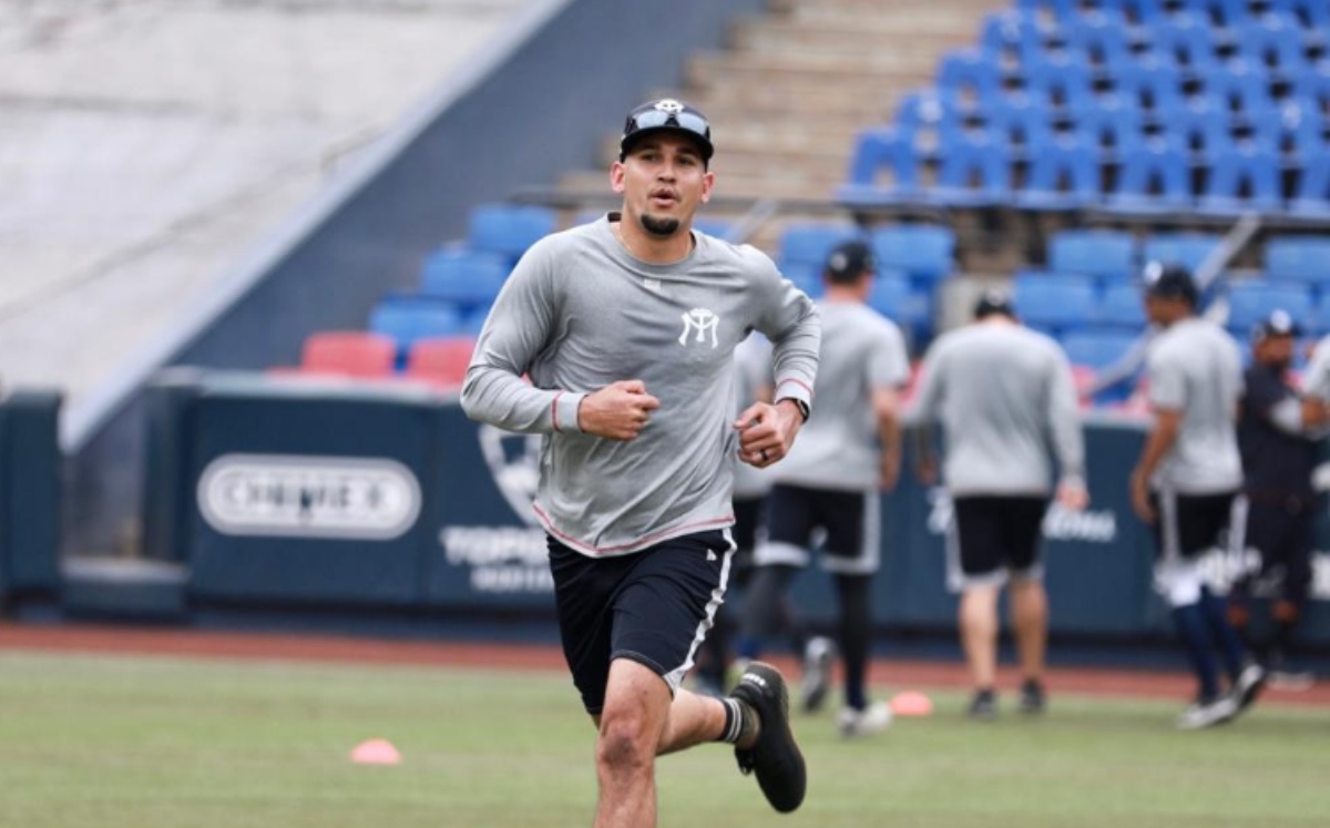 Balaguer en pretemporada con los Sultanes de Monterrey.  (Foto: Cortesía)