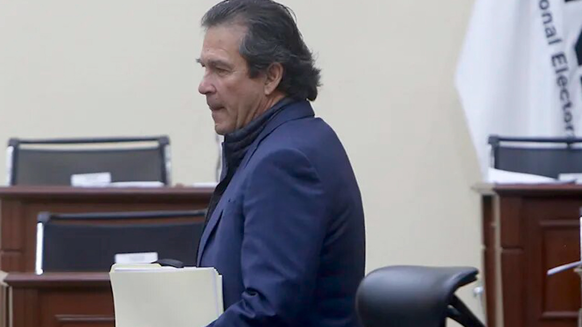 Tribunal federal ordena restituir a Edmundo Jacobo como secretario ejecutivo del INE