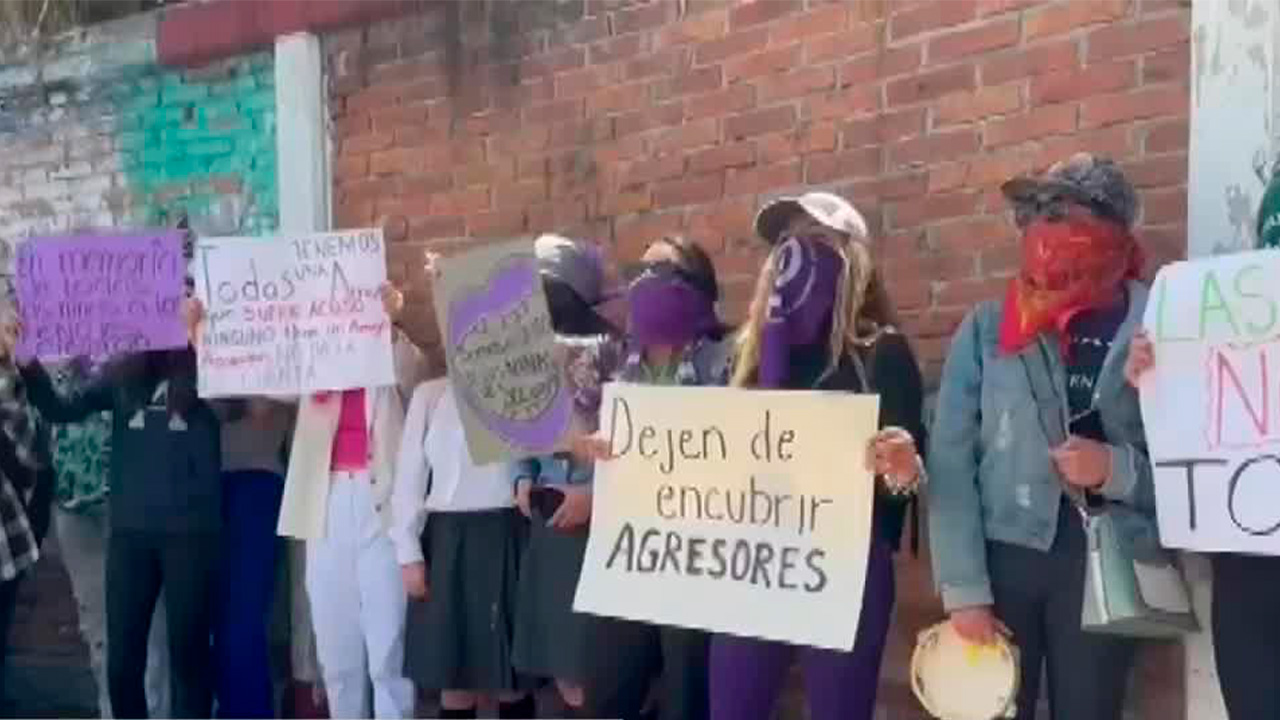 Denuncian acoso sexual en Secundaria #4 Jorge Jiménez Cantú en Toluca