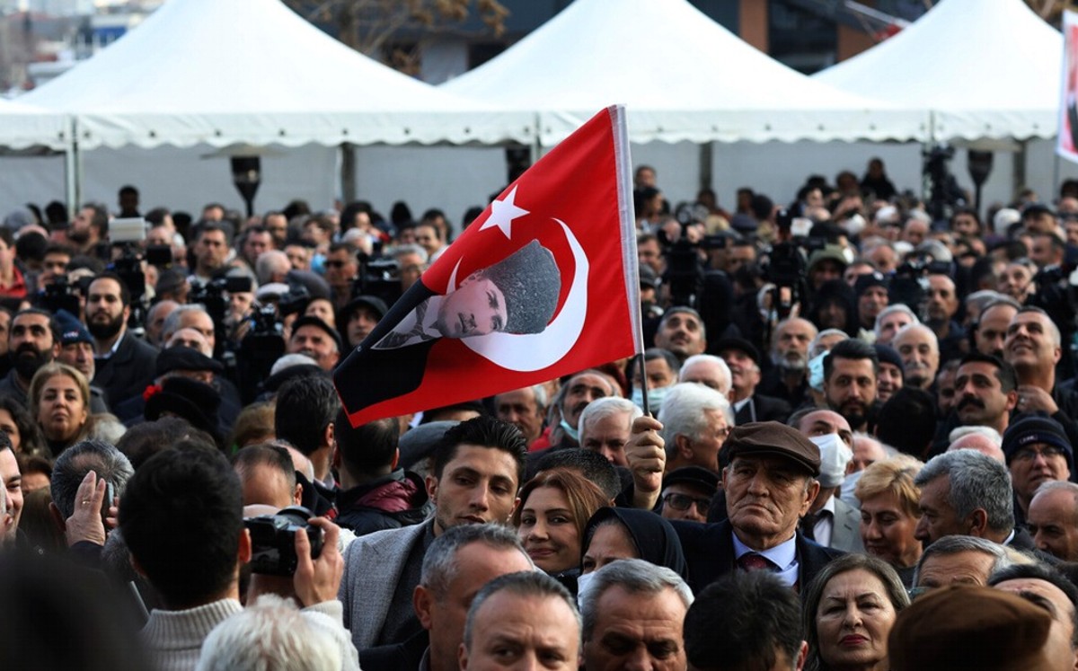 En Turquía presidente convoca a elecciones el 14 de mayo | AP