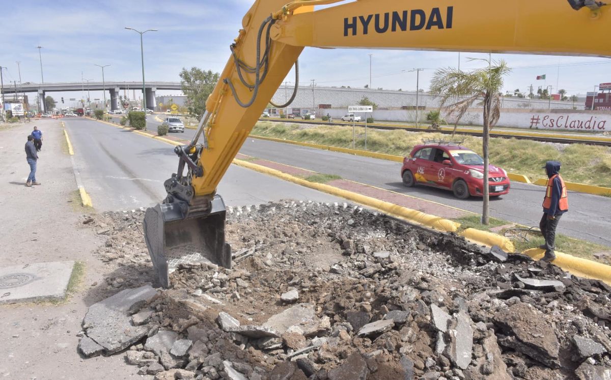 Se está pavimentando el bulevar Jabonoso, conocido también como "El Roble", en donde se tiene una inversión considerable. (Facebook)