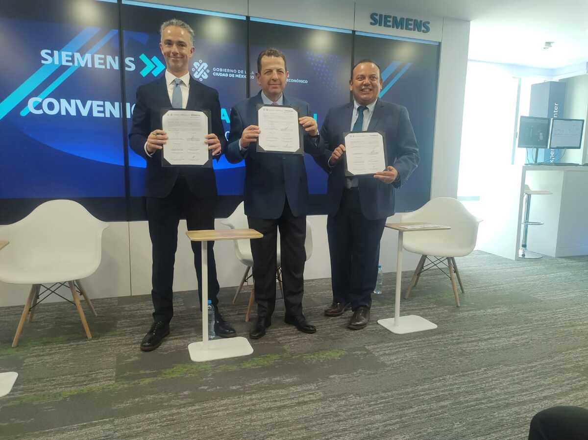 Fadlala Akabani agradeció que Siemens colabore con el Gobierno de la Ciudad.