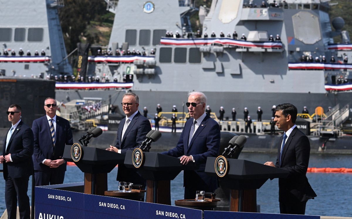 El presidente Joe Biden participa en una reunión trilateral | AFP