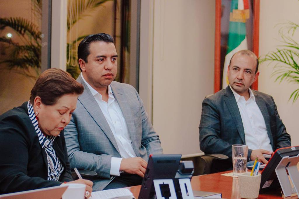 El alcalde Jesús Nava se reunió con Blanca Alicia Mendoza Vera, procuradora de la Profepa. Foto: Especial
