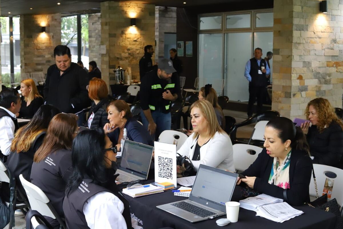 Funcionarios de las diferentes secretarías del municipio participaron en esta jornada. Foto: Especial