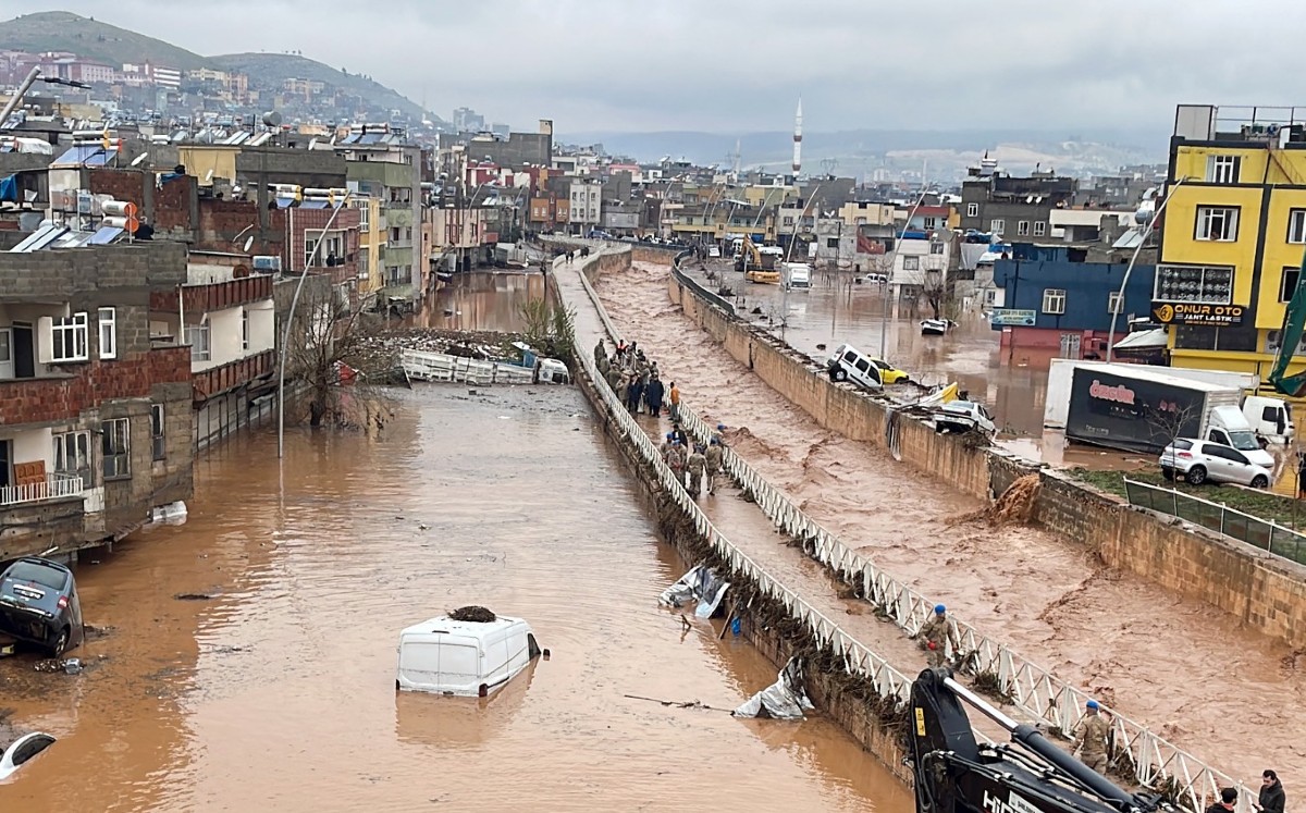 En Turquía inundaciones en zona del sismo deja alenos 13 muertos | AFP