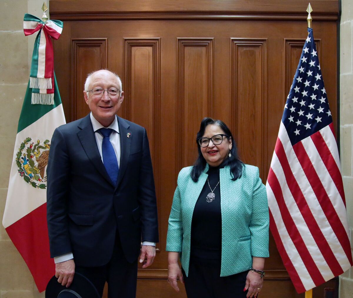 Norma Piña Hernández y Ken Salazar reunión en la Suprema Corte (Especial)