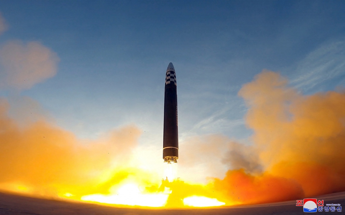 Corea del Norte confirma lanzamiento de misil | AFP PHOTO/KCNA VIA KNS