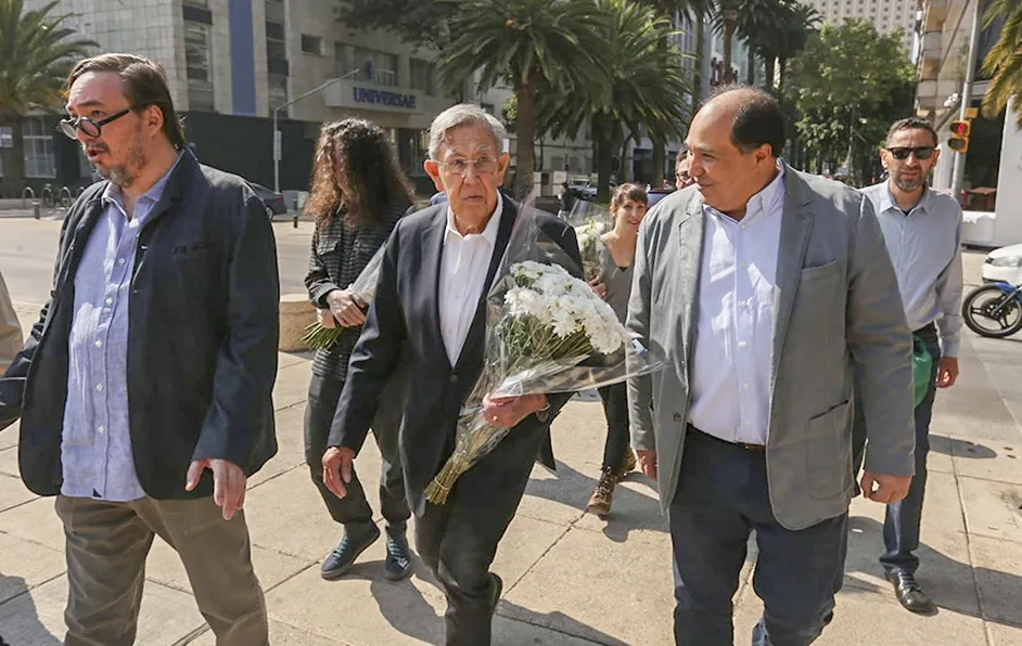 Es momento de plantear una nueva política petrolera: Cuauhtémoc Cárdenas