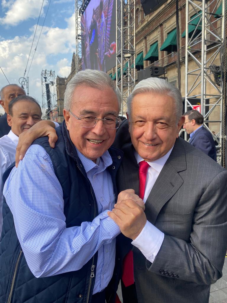 Gobernador Rocha en la marcha