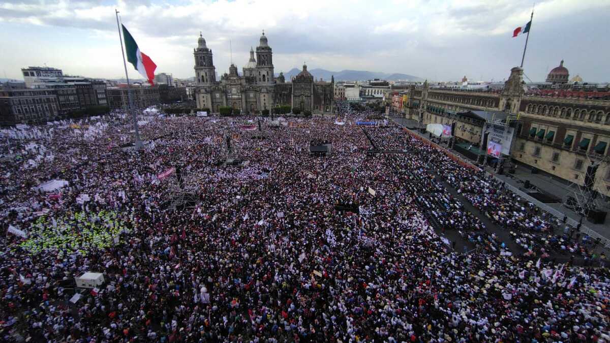 Zócalo de Ciudad de México, 18 de marzo. Foto: Jesús Quintanar