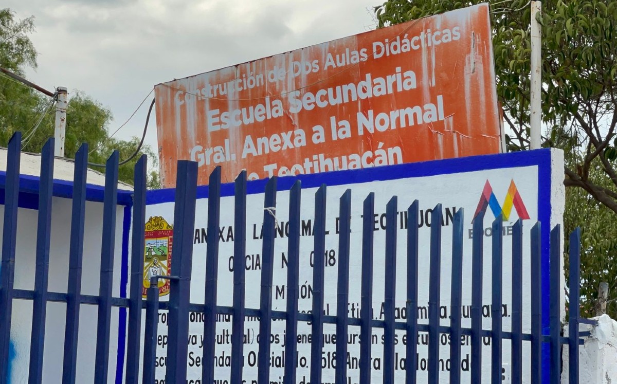 Compañeros de Norma Lizbeth acusan intimidación en secundaria; "no nos dejaban hablarle a nadie". | Juan Camacho