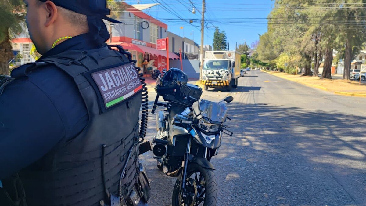 Hombre es detenido con un arma de fuego en Camino Real en Zapopan (Cortesía)