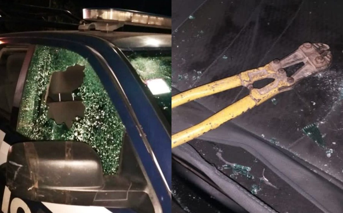 Las patrullas fueron dañadas con piedras | Facebook: Secretaría de Seguridad Pública de Michoacán