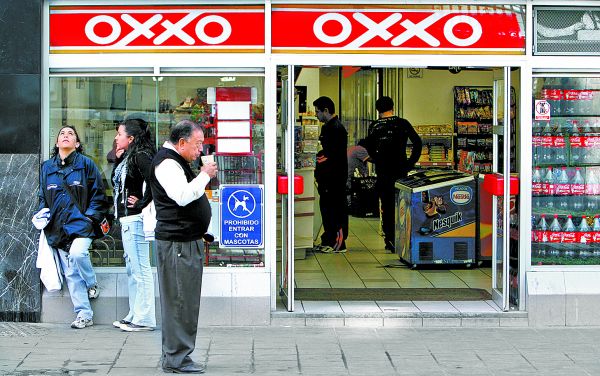 La compañía espera abrir hasta mil nuevas sucursales este año. Jesús Quintanar