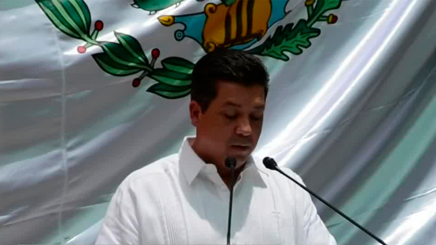 FGR impugna sentencia que ordena cancelar orden de captura contra García Cabeza de Vaca