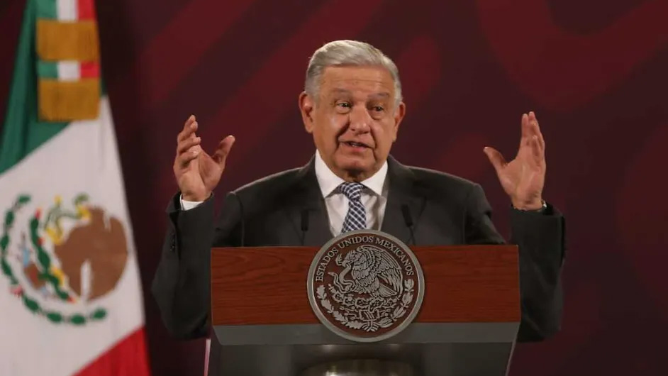 Hay un "departamentito" en gobierno de EU que protege al conservadurismo en el mundo: AMLO