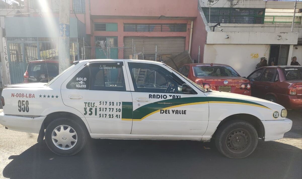 Los presuntos narcotraficantes fueron detenidos a bordo de un vehículo de transporte público (Especial)