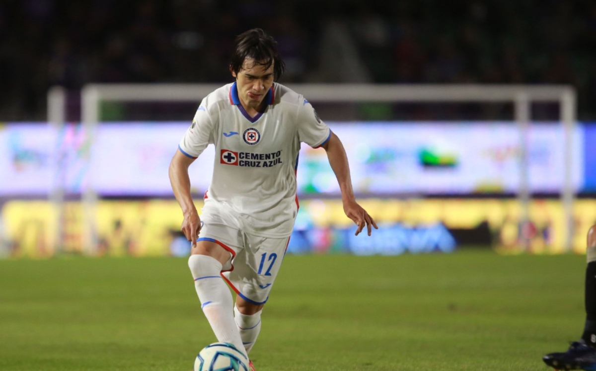 Shaggy Martínez en un partido del Cruz Azul (Mexsport)