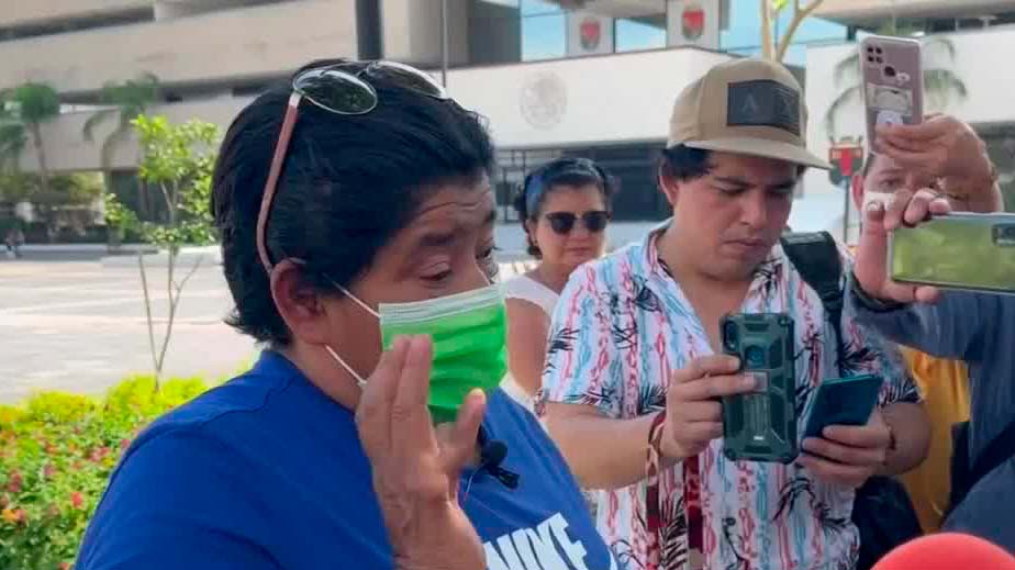En Chiapas, obligan a mujer a pensionarse tras lesión en su trabajo; sobrevive con $500 al mes