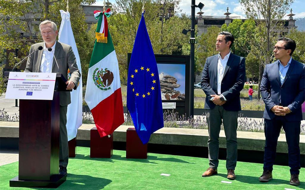 Inauguran muestra fotográfica sobre la biodiversidad en la Plaza de los Mártires | Especial