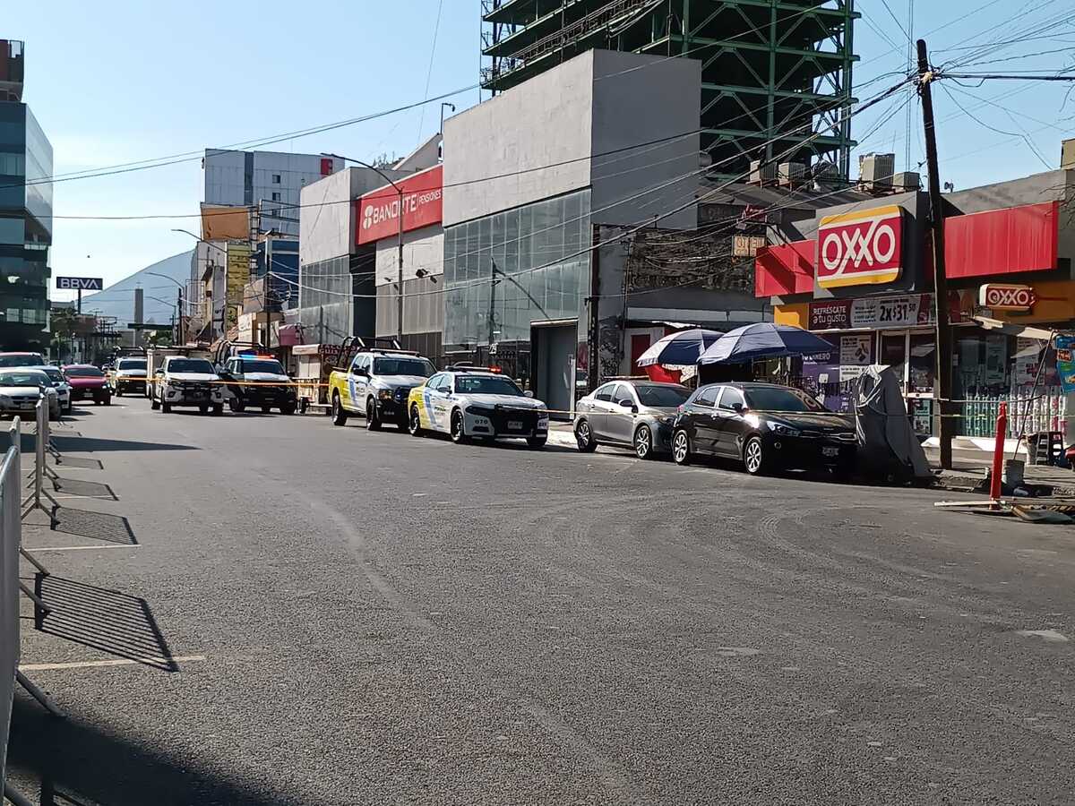 El lugar fue acordonado por elementos de servicios periciales. Foto: Miranda Arias