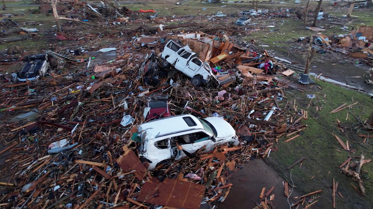 vista aérea de las secuelas de un tornado, en Rolling Fork, Mississippi. (Reuters)
