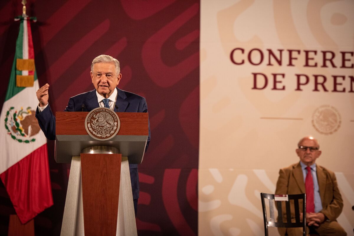 AMLO pidió a Profeco hablar con Valero sobre altos costos en los combustibles | Cuartoscuro