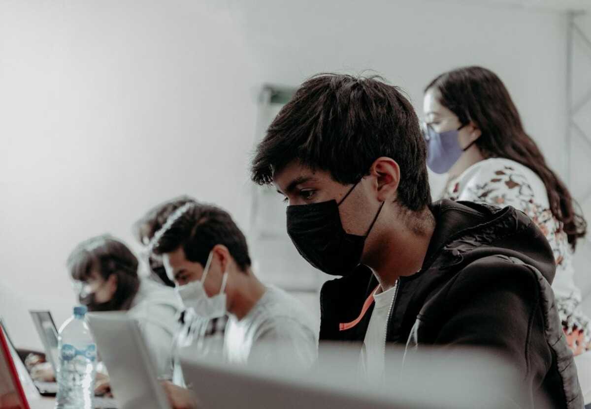 La UAQ hizo el compromiso de realizar parlamentos abiertos. | @UAQmx