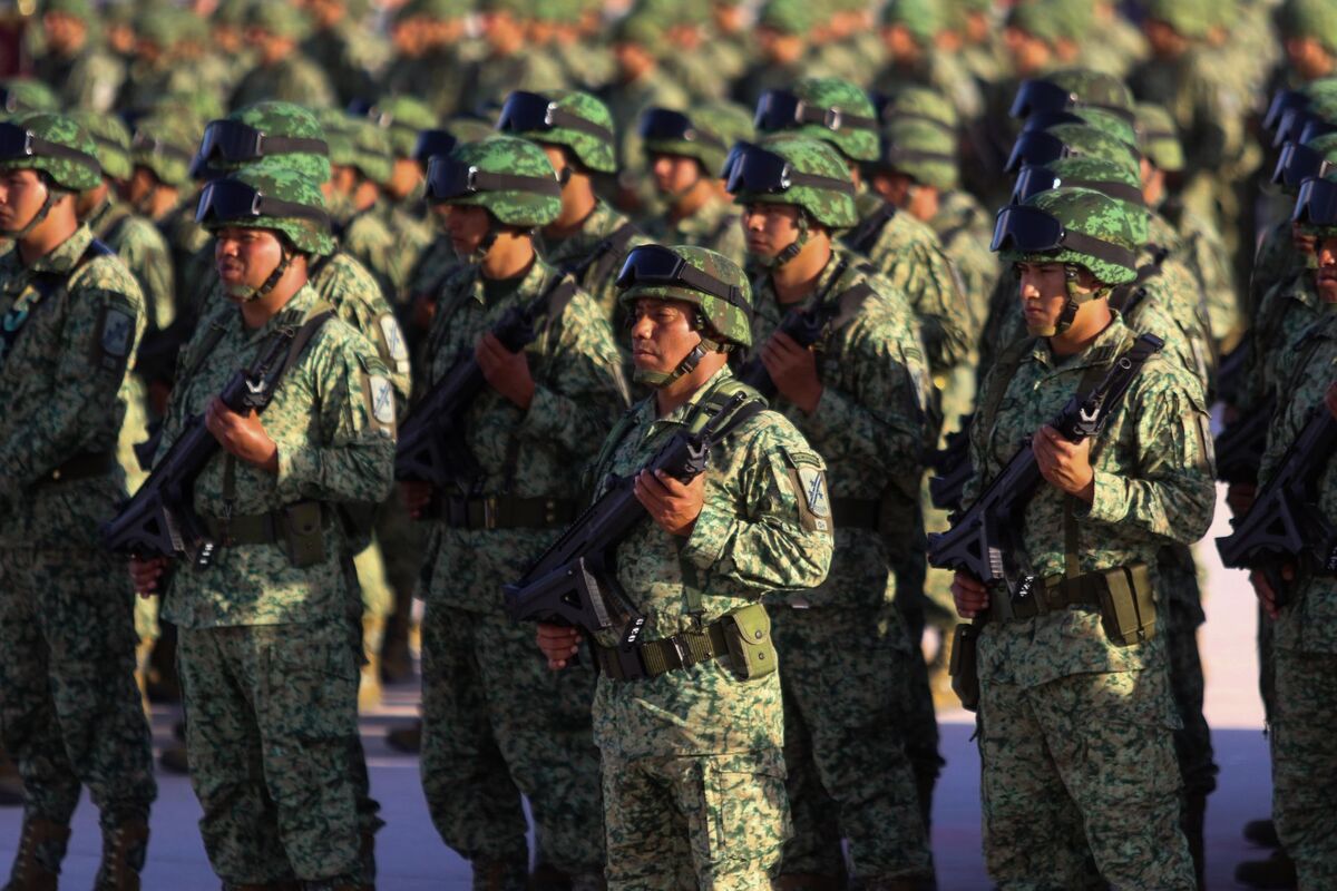 Sedema, Semar y GN realizan operativos para impedir el tráfico de drogas y de indocumentados (Especial)