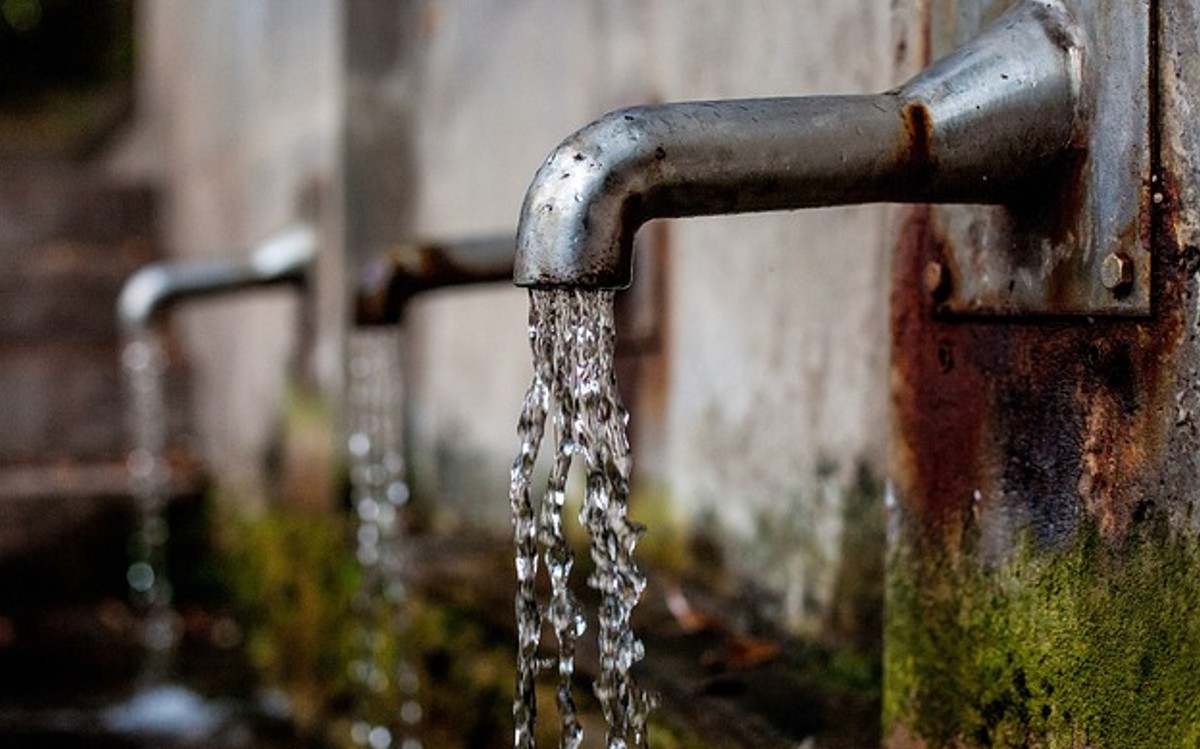 Agua en León
