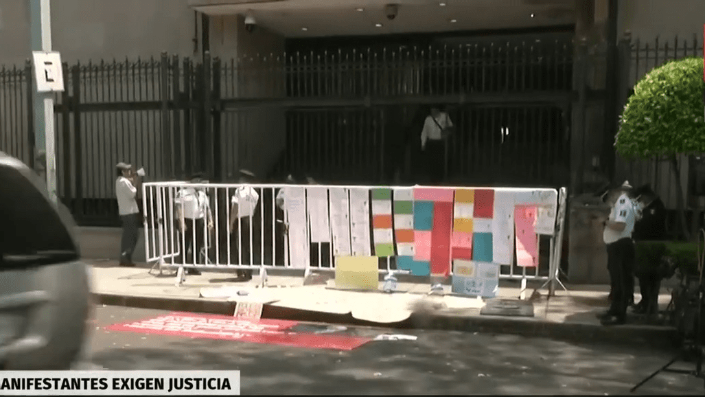 En CdMx, organizaciones protestan por la tragedia del INM Cd. Juárez,piden destituir a funcionarios