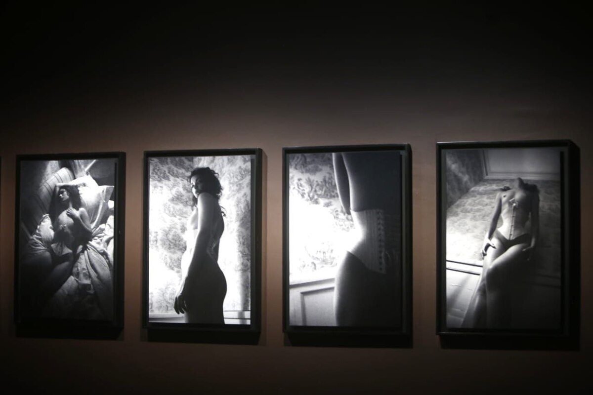 La exposición aborda el desnudo femenino. (Foto: Ariana Pérez)