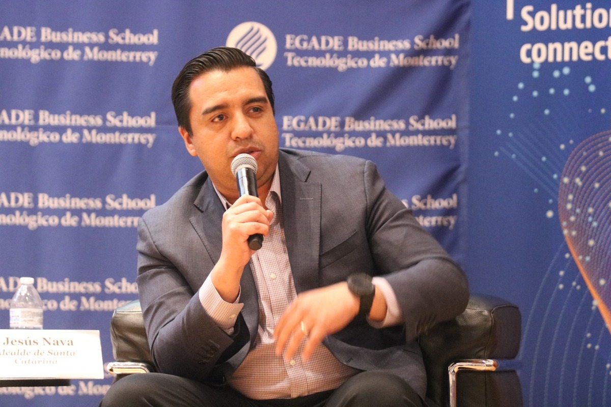 Jesús Nava participó en un panel que organizó la American Chamber México, capítulo Monterrey. Foto: Raúl Palacios