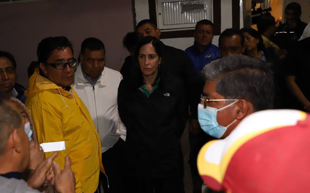 Lía Limón, alcaldesa de la Álvaro Obregón recorre calles