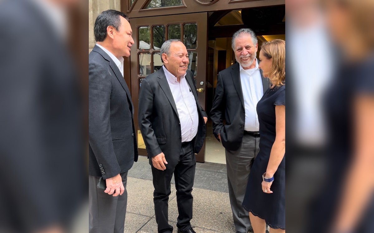 Osorio y Ruiz Massieu se reúnen con 'Los Chuchos'; "sólo la oposición unida será fuerte".