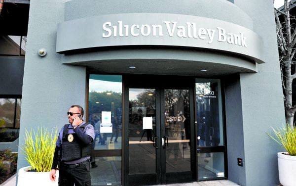 La quiebra del banco SVB puede marcar el inicio de una crisis económica. Reuters